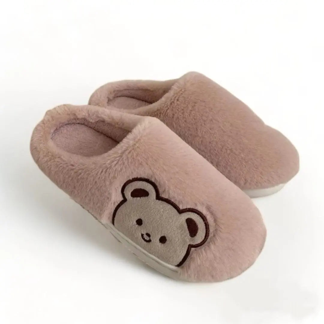 Chaussons fourrure | Tête d'ours rose - Chaussly